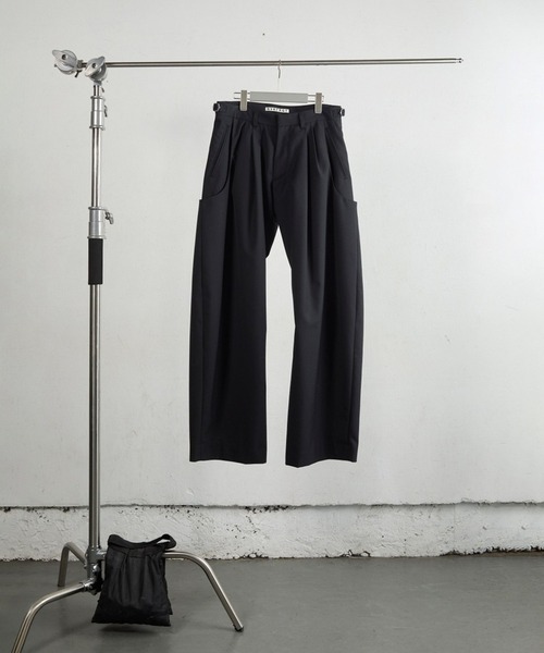 T/R wide slacks タグ付き 2Tuck Wide Slacks-black-