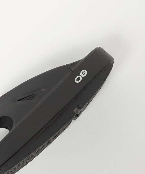 OOFOS(ウーフォス)の「<OOFOS>OOriginal(サンダル・レディース・オリーブ/ブラック・24cm/23cm/25cm)」の13枚目の写真