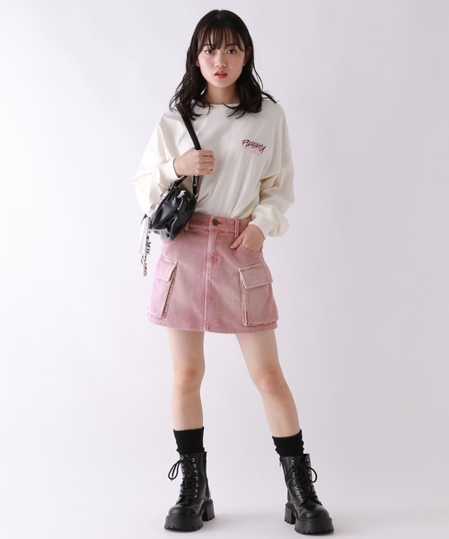 repipi armario(レピピ アルマリオ)の「コーデュロイカーゴスカート(スカート・キッズ・ブラウン/ネイビー/ブラック/ピンク・SMALL/LARGE/MEDIUM)」の7枚目の写真