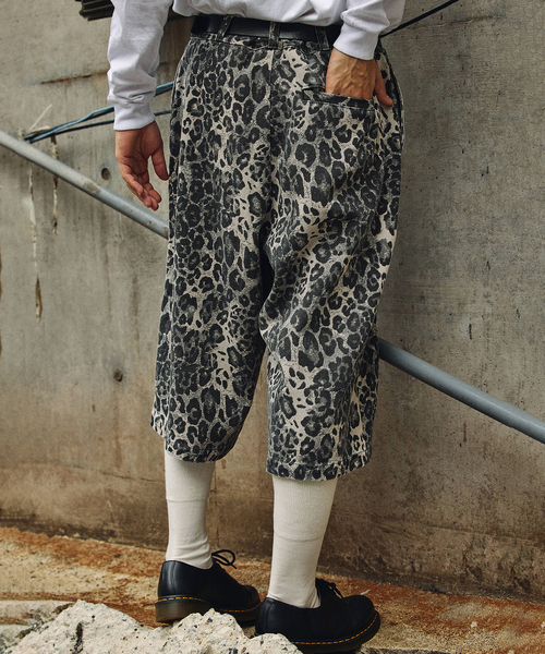 NULL（ヌル）の「NULL TOKYO / ヌル トウキョウ 別注 バギー スリー クォーター レオパード（その他パンツ・メンズ・ブラック/ブラウン・MEDIUM/LARGE）」の7枚目の写真