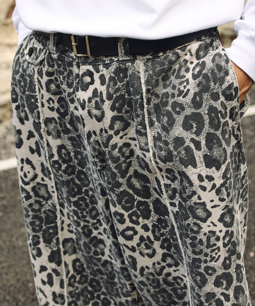 NULL（ヌル）の「NULL TOKYO / ヌル トウキョウ 別注 バギー スリー クォーター レオパード（その他パンツ・メンズ・ブラック/ブラウン・MEDIUM/LARGE）」の13枚目の写真
