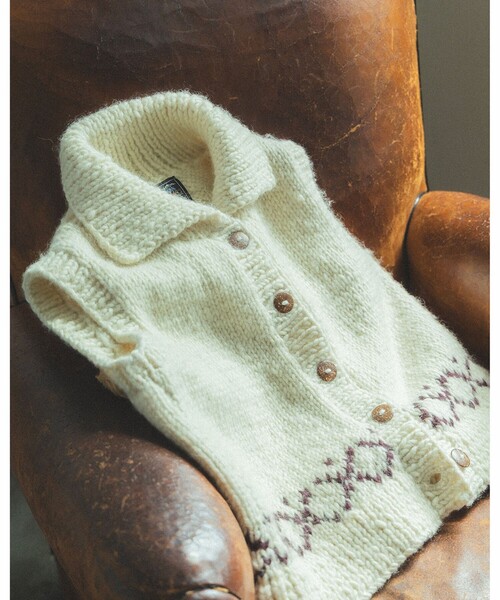 B:MING by BEAMS（ビーミングバイビームス）の「【別注】NEPALHANDKNIT / カラーベスト（ベスト・レディース・ホワイト系その他5/チャコールグレー・ONE SIZE）」の5枚目の写真