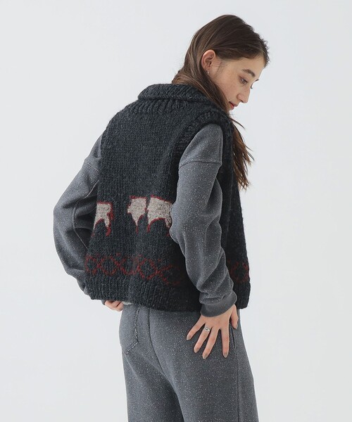 B:MING by BEAMS（ビーミングバイビームス）の「【別注】NEPALHANDKNIT / カラーベスト（ベスト・レディース・ホワイト系その他5/チャコールグレー・ONE SIZE）」の11枚目の写真