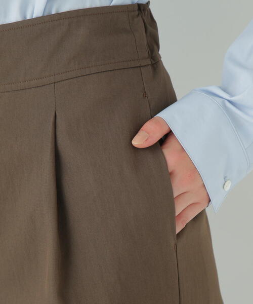 human woman(ヒューマンウーマン)の「◆コットンナイロンツイルパンツ(その他パンツ・レディース・ベージュ/ブラウン・SMALL/MEDIUM)」の19枚目の写真