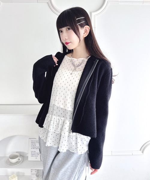 Loueme(ルエム)の「ダブルジップフード付きニットパーカー(パーカー・レディース・イエロー/ピンク/レッド/ブラック/オフホワイト・FREE)」の14枚目の写真