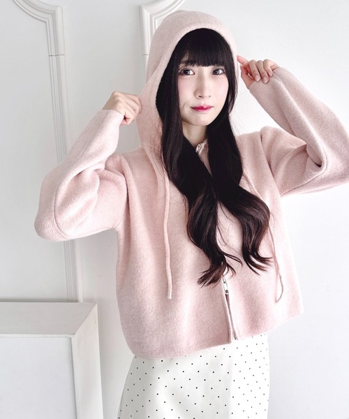 Loueme(ルエム)の「ダブルジップフード付きニットパーカー(パーカー・レディース・イエロー/ピンク/レッド/ブラック/オフホワイト・FREE)」の17枚目の写真