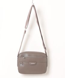 LACOSTE（ラコステ）の「《LACOSTE》REPORTER BAG NH5048OI（ショルダーバッグ）」