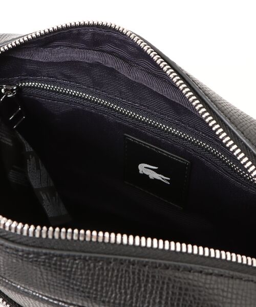 LACOSTE（ラコステ）の「《LACOSTE》REPORTER BAG NH5048OI（ショルダーバッグ・メンズ・ブラック/グリーン系その他/カーキブラウン・フリー）」の6枚目の写真