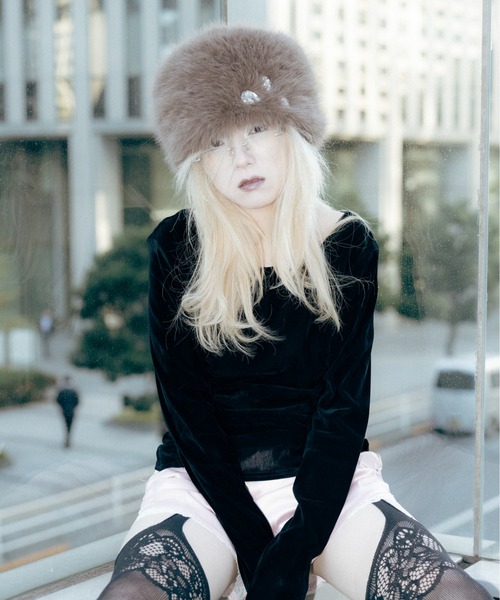 Carmelo（カーメロ）の「Sheer velour choker tops / チョーカー