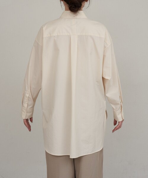 russet(ラシット)の「【再値下げ】コットンレギュラーシャツ(シャツ/ブラウス・レディース・オフホワイト/サックスブルー・FREE)」の5枚目の写真
