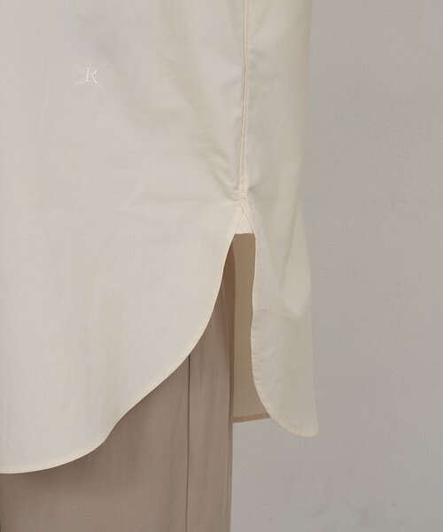 russet(ラシット)の「【再値下げ】コットンレギュラーシャツ(シャツ/ブラウス・レディース・オフホワイト/サックスブルー・FREE)」の7枚目の写真