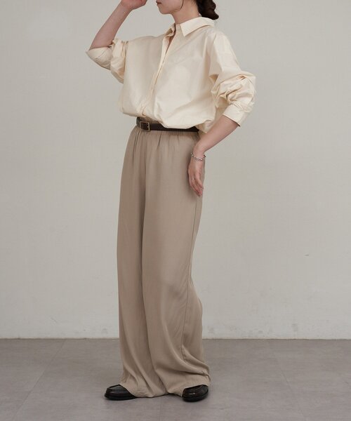 russet(ラシット)の「【再値下げ】コットンレギュラーシャツ(シャツ/ブラウス・レディース・オフホワイト/サックスブルー・FREE)」の15枚目の写真