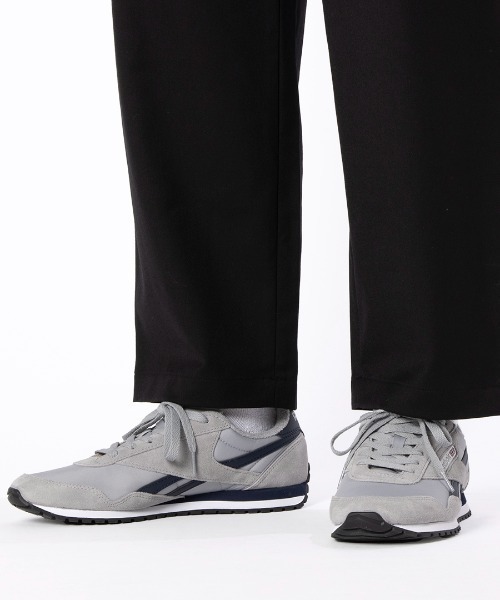 Reebok（リーボック）の「クラシック AZ / CLASSIC AZ（スニーカー・メンズ・ネイビー/ブラック/ホワイト×グレー/グレー/ゴールド・23.5cm/24.5cm/24.0cm/25.0cm/25.5cm/26.0cm/26.5cm/27.0cm/27.5cm/28.0cm/29.0cm/28.5cm/23.0cm/22.5cm）」の3枚目の写真