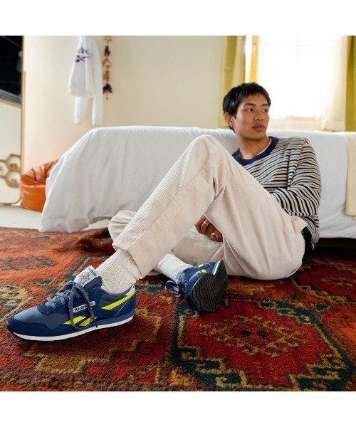 Reebok（リーボック）の「クラシック AZ / CLASSIC AZ（スニーカー・メンズ・ネイビー/ブラック/ホワイト×グレー/グレー/ゴールド・23.5cm/24.5cm/24.0cm/25.0cm/25.5cm/26.0cm/26.5cm/27.0cm/27.5cm/28.0cm/29.0cm/28.5cm/23.0cm/22.5cm）」の16枚目の写真