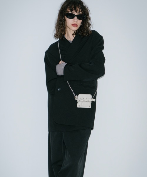 HANNE(アン)の「スタッズチェーンポーチ(ポーチ・レディース・アイボリー/ブラック・FREE)」の21枚目の写真