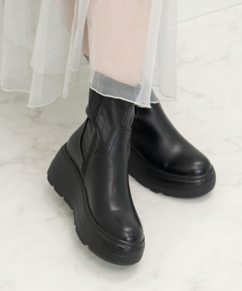 Bridget Birkin(ブリジットバーキン)の「【Bridget Birkin】厚底ショートブーツ(553030)(ブーツ・レディース・ブラック/ブラック系その他・39/38/36/37)」の1枚目の写真