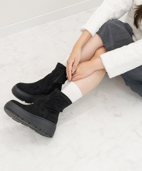 Bridget Birkin(ブリジットバーキン)の「【Bridget Birkin】厚底ショートブーツ(553030)(ブーツ・レディース・ブラック/ブラック系その他・39/38/36/37)」の7枚目の写真
