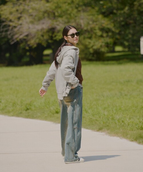 WHIMSIC（ウィムジック）の「【WHIMSIC/2サイズ展開】カットソージップパーカー（パーカー・メンズ・グレー/ブラウン・2/1）」の6枚目の写真