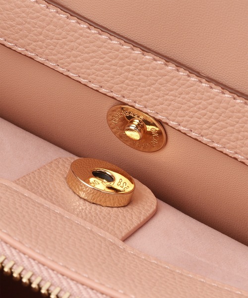 VIS(ビス)の「フラワーカットショルダーバッグ/2WAY(ショルダーバッグ・レディース・ブラック/オフホワイト/ピンク系その他2/サックスブルー・FREE)」の14枚目の写真