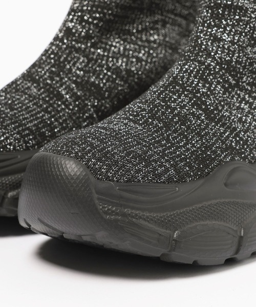 LEPSIM（レプシィム）の「ニットスニーカーブーツ　595854（ブーツ・レディース・ブラック×ホワイト/ブラック系その他・LARGE/MEDIUM）」の4枚目の写真