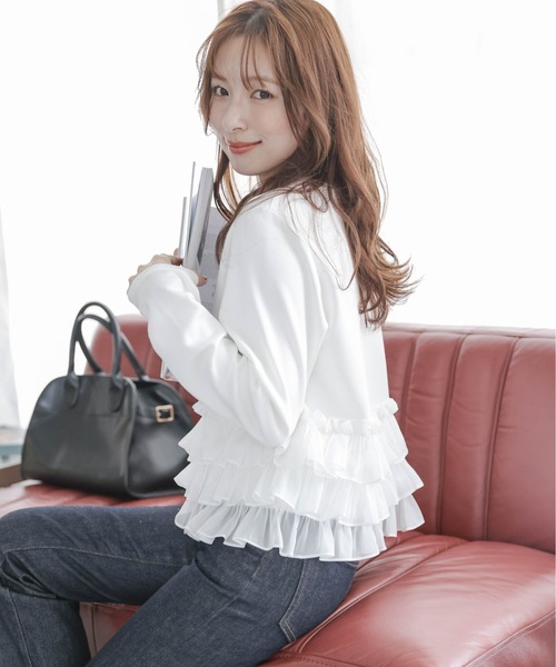 AMELY（エミリー）の「ティアードフリルヘムトップス（Tシャツ/カットソー・レディース・ブラック/グレー/ホワイト・フリー）」の17枚目の写真