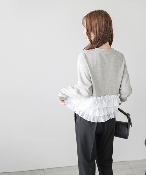 AMELY（エミリー）の「ティアードフリルヘムトップス（Tシャツ/カットソー・レディース・ブラック/グレー/ホワイト・フリー）」の15枚目の写真