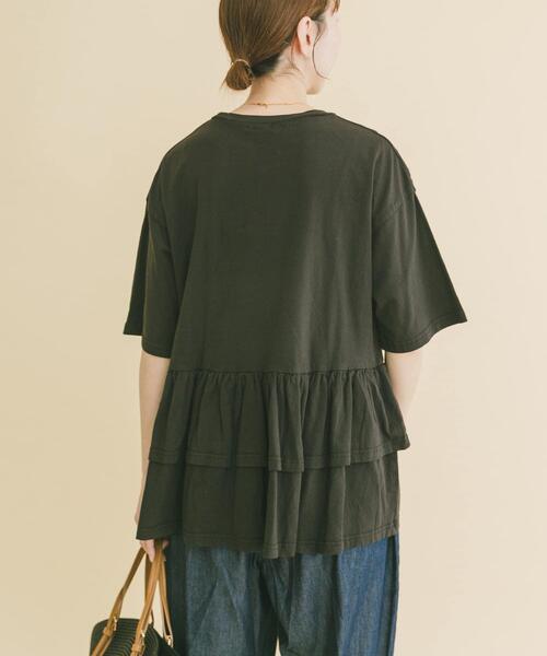 ITEMS URBANRESEARCH（アイテムズ アーバンリサーチ）の「ピグメントティアードTシャツ（Tシャツ/カットソー・レディース・ブラック/ベージュ/ホワイト/ブラウン・FREE）」の6枚目の写真