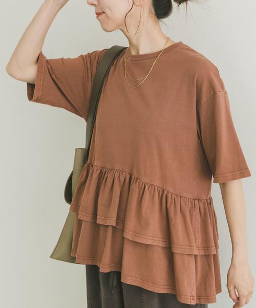 ITEMS URBANRESEARCH（アイテムズ アーバンリサーチ）の「ピグメントティアードTシャツ（Tシャツ/カットソー・レディース・ブラック/ベージュ/ホワイト/ブラウン・FREE）」の16枚目の写真