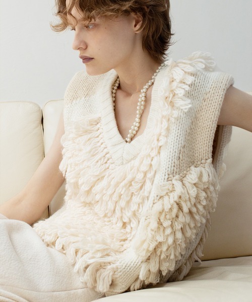 leinwande（ラインヴァンド）の「Mix Yarn Crochet Top（ベスト
