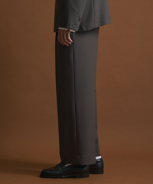 PUBLIC TOKYO（パブリックトウキョウ）の「〈セットアップ対応〉GRツイルエバークリースストレートスラックス　/体温調節機能/オフィスカジュアル/ウォッシャブル/洗濯機洗い可/（スラックス・メンズ・ダークブラウン/グレー/ブラック・1/2/3）」の21枚目の写真