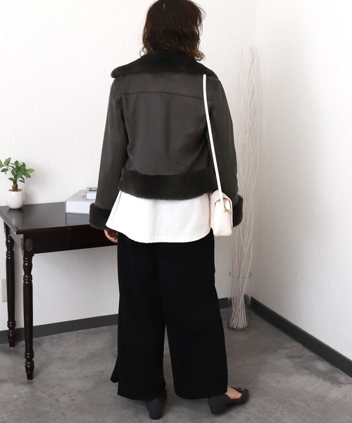 libelle more（リベル モア）の「スウェードポンチエコファー付きライダースジャケット（ライダースジャケット・レディース・アイボリー/チャコールグレー/グレー/ベージュ/ピンク・M）」の9枚目の写真