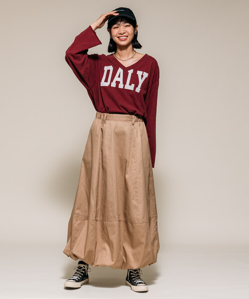 FREAK'S STORE(フリークスストア)の「ヴィンテージ Vネック ロゴ ロンT 限定展開(Tシャツ/カットソー・レディース・チャコール/オフホワイト/ワイン・フリ-)」の7枚目の写真