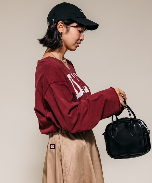 FREAK'S STORE(フリークスストア)の「ヴィンテージ Vネック ロゴ ロンT 限定展開(Tシャツ/カットソー・レディース・チャコール/オフホワイト/ワイン・フリ-)」の9枚目の写真