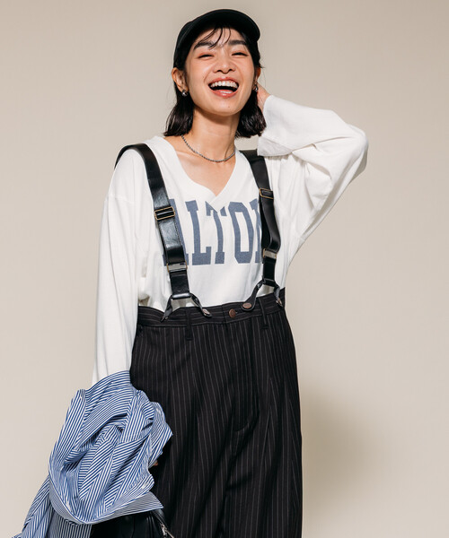 FREAK'S STORE(フリークスストア)の「ヴィンテージ Vネック ロゴ ロンT 限定展開(Tシャツ/カットソー・レディース・チャコール/オフホワイト/ワイン・フリ-)」の18枚目の写真