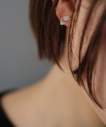 Lilas（リラ）　ゴールド フープピアス ハーフオープンフープピアスL K18(両耳)（ピアス（両耳用