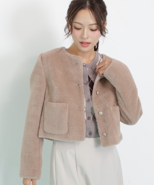 JILL by JILL STUART(ジルバイジルスチュアート)の「◇フェイクファーノーカラージャケット(ノーカラージャケット・レディース・ホワイト/ブラウン/ピンク・FREE)」の3枚目の写真