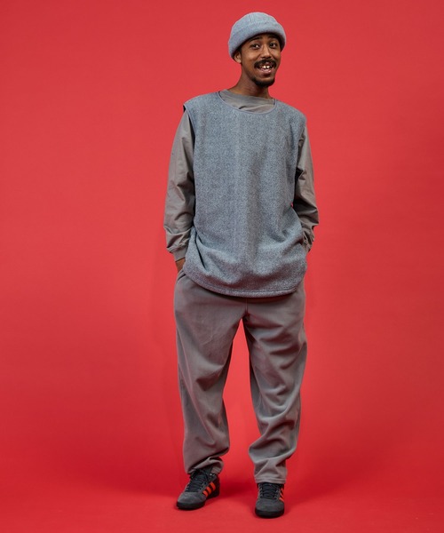 BURLAP OUTFITTER（バーラップアウトフィッター）の「SLEEVELESS VEST / スリーブレス ベスト（ベスト・メンズ・ブラック/ヘザーグレー・SMALL/MEDIUM/LARGE）」の8枚目の写真