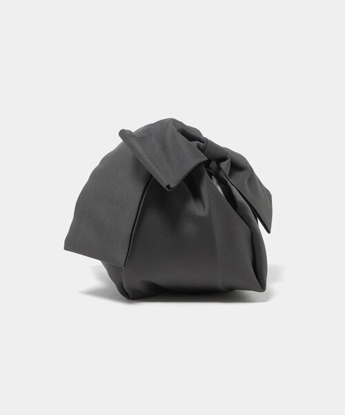 Steven Alan（スティーブンアラン）の「＜TENDRESSE STUDIO ＞TUXEDO BOWS BAG SMALL/ハンドバッグ（ハンドバッグ・レディース・ダークグレー・FREE）」の4枚目の写真