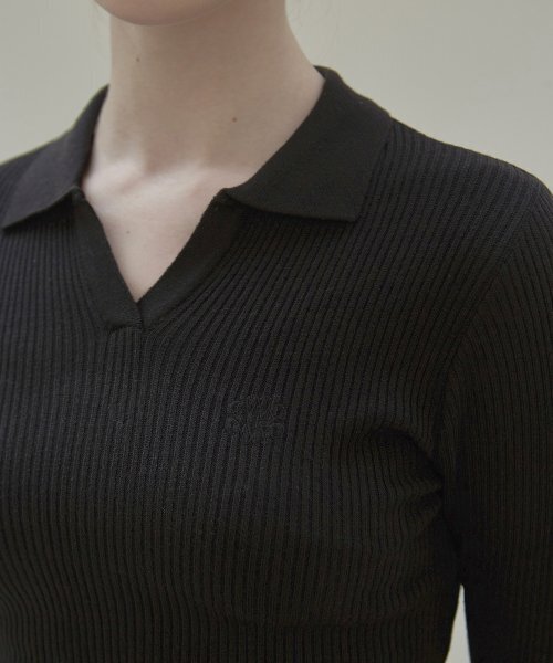 NICK&NICOLE（ニックアンドニコール）の「RIBBED OPEN COLLAR KNIT_BLACK（ニット/セーター・レディース・その他・FREE）」の2枚目の写真