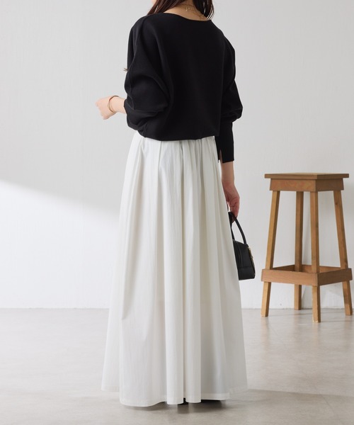 COLLAGE GALLARDAGALANTE（コラージュガリャルダガランテ）の「ボリュームフレアスカート/WEB限定カラー展開（スカート・レディース・グリーン/オフホワイト/ブラック・FREE）」の12枚目の写真