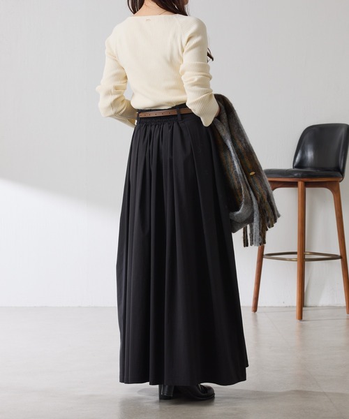 COLLAGE GALLARDAGALANTE（コラージュガリャルダガランテ）の「ボリュームフレアスカート/WEB限定カラー展開（スカート・レディース・グリーン/オフホワイト/ブラック・FREE）」の19枚目の写真