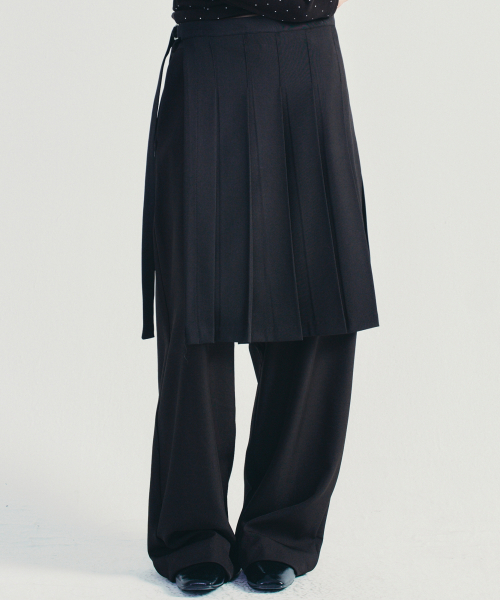 NICK&NICOLE（ニックアンドニコール）の「LAYERED PLEATS WRAP SKIRT_BLACK（スカート・レディース・その他・FREE）」の2枚目の写真