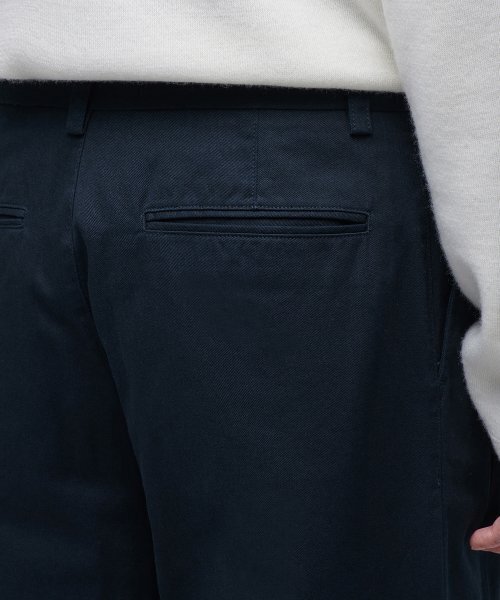 MUSINSA STANDARD（ムシンサスタンダード）の「ツーピンタックワイドチノパンツ[ネイビー]（その他パンツ・メンズ・その他・40/38/42/36/34/28/29/32/30/31/33/26/27）」の6枚目の写真