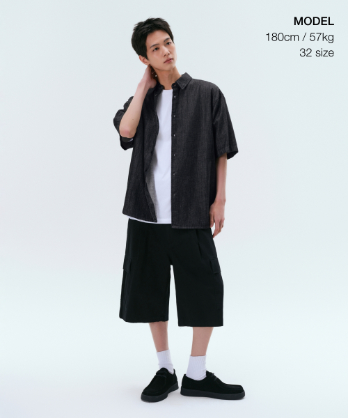 MUSINSA STANDARD（ムシンサスタンダード）の「ワンタックカーゴバミューダパンツ[ブラック]（その他パンツ・メンズ・その他・26/27/28/29/38/36/34/32/30/31/33）」の2枚目の写真
