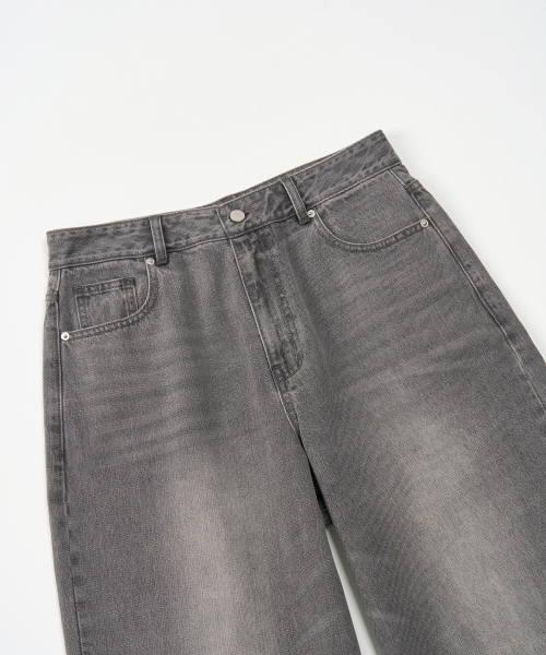 TOFFEE(トフィー)の「ウォッシュドバルーンデニムパンツ (グレー)(デニムパンツ・メンズ・その他・SMALL/MEDIUM/LARGE/X-LARGE)」の3枚目の写真