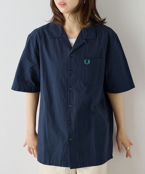 FRED PERRY(フレッドペリー)の「【FRED PERRY】SEERSUCKER REVERE COLLAR SHIRT M2471(シャツ/ブラウス・メンズ・オフホワイト/チャコールグレー/ネイビー・M/S/XL/L)」の5枚目の写真