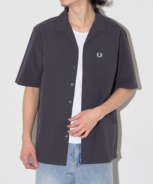 FRED PERRY(フレッドペリー)の「【FRED PERRY】SEERSUCKER REVERE COLLAR SHIRT M2471(シャツ/ブラウス・メンズ・オフホワイト/チャコールグレー/ネイビー・M/S/XL/L)」の14枚目の写真