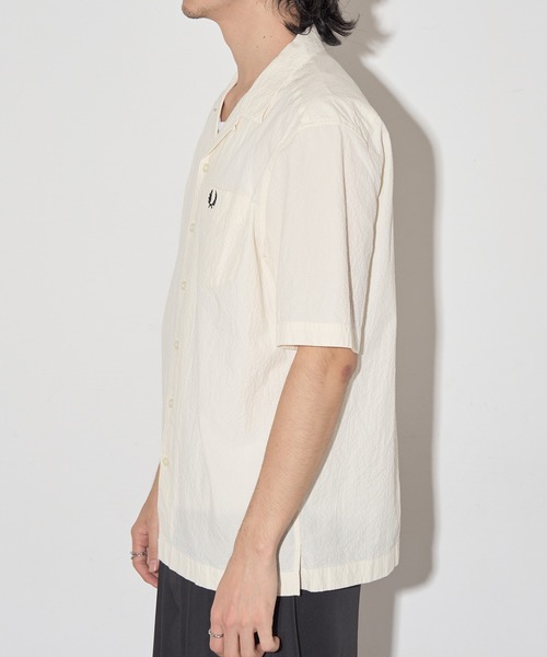 FRED PERRY(フレッドペリー)の「【FRED PERRY】SEERSUCKER REVERE COLLAR SHIRT シアサッカーオープンカラー半袖シャツ M2471(シャツ/ブラウス・メンズ・オフホワイト/チャコールグレー/ネイビー・M/S/XL/L)」の22枚目の写真