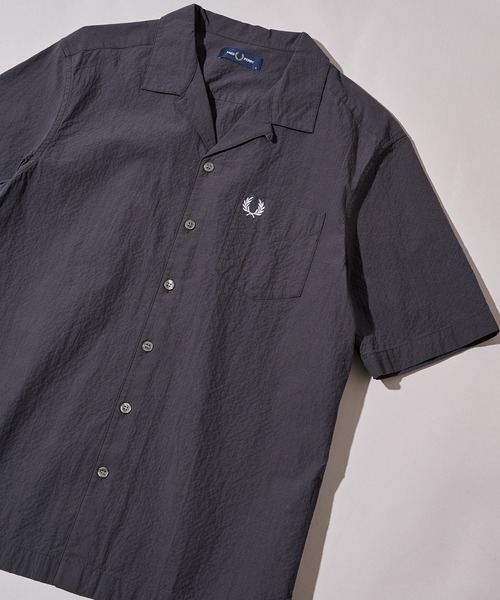 FRED PERRY(フレッドペリー)の「【FRED PERRY】SEERSUCKER REVERE COLLAR SHIRT M2471(シャツ/ブラウス・メンズ・オフホワイト/チャコールグレー/ネイビー・M/S/XL/L)」の10枚目の写真
