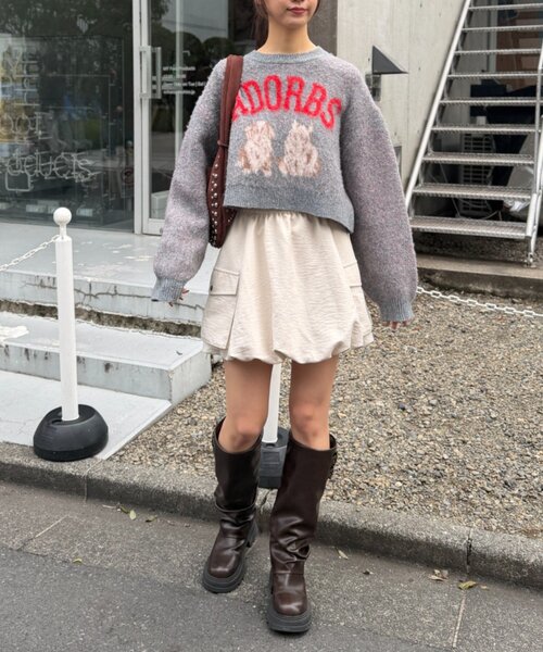 w closet（ダブルクローゼット）の「DOGショートニット（ニット/セーター・レディース・ブルー/カーキ/アイボリー/グレー・FREE）」の17枚目の写真